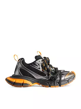 3XL sneaker in black, orange and gray mesh and polyurethane