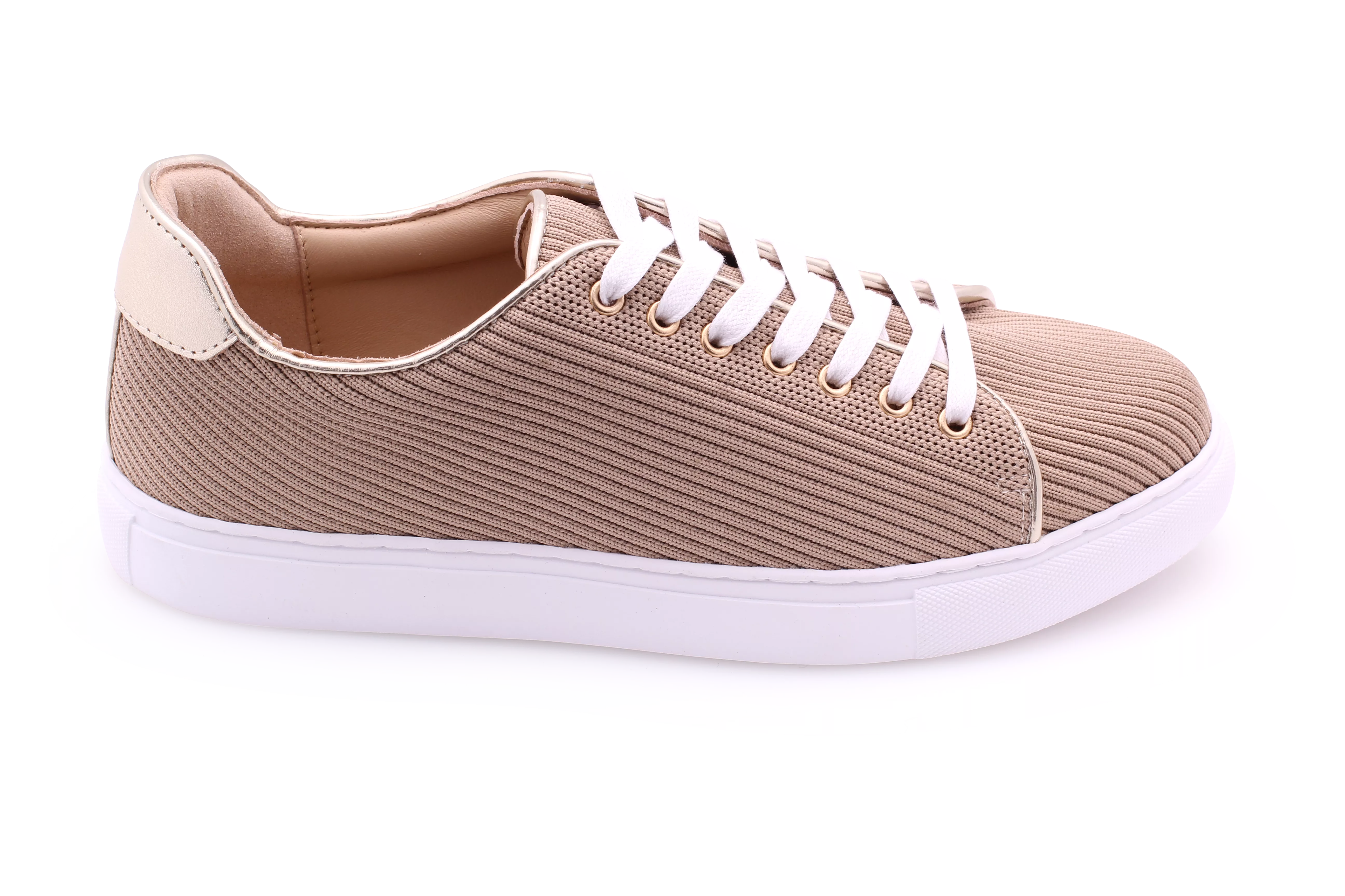 Allora Dora Sneaker