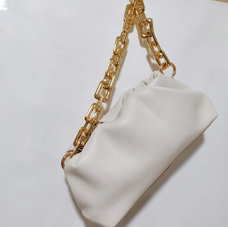 BAILEY CHAIN POUCH BAG