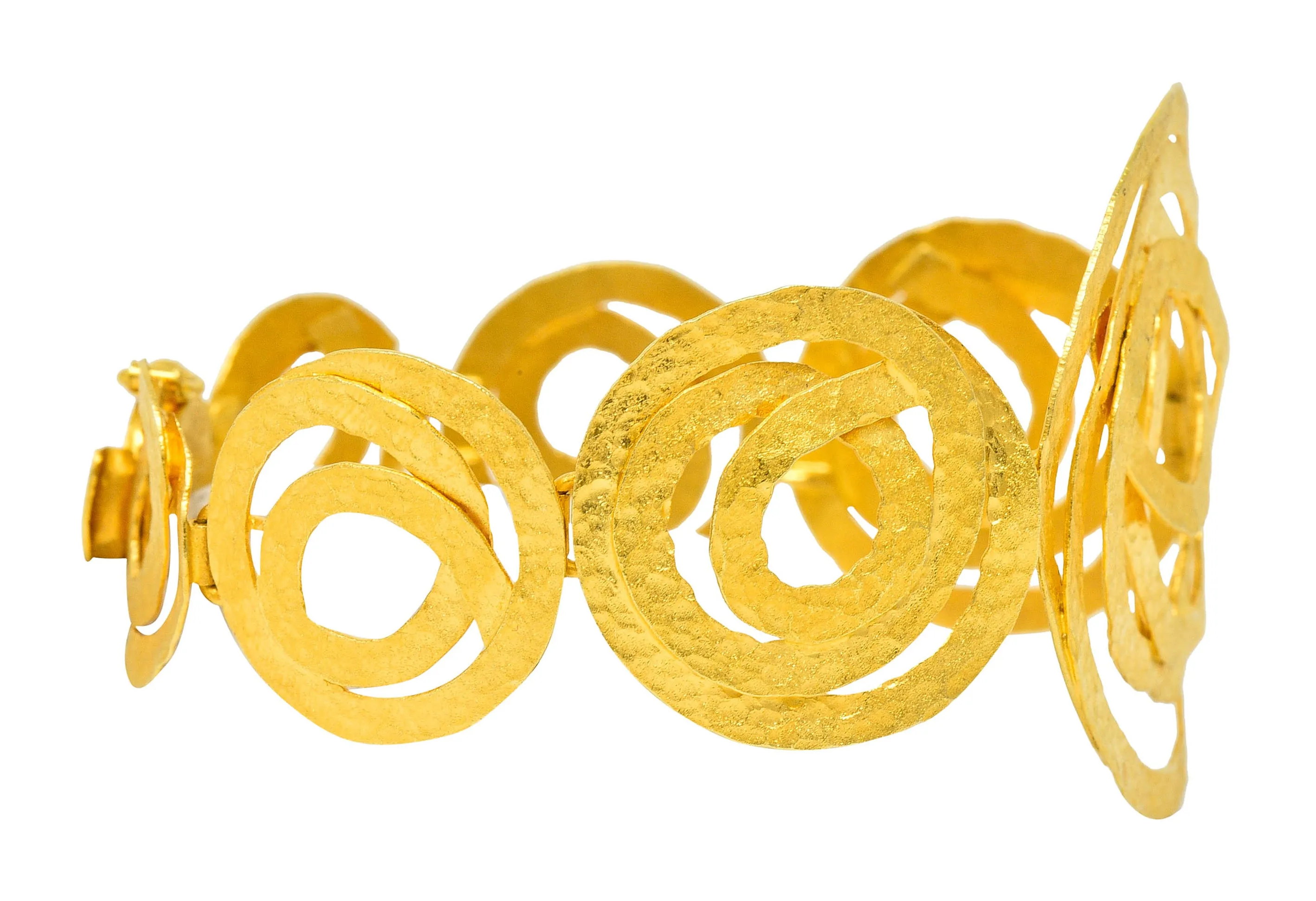 Italian 18 Karat Matte Gold Hammered Circle Bracelet