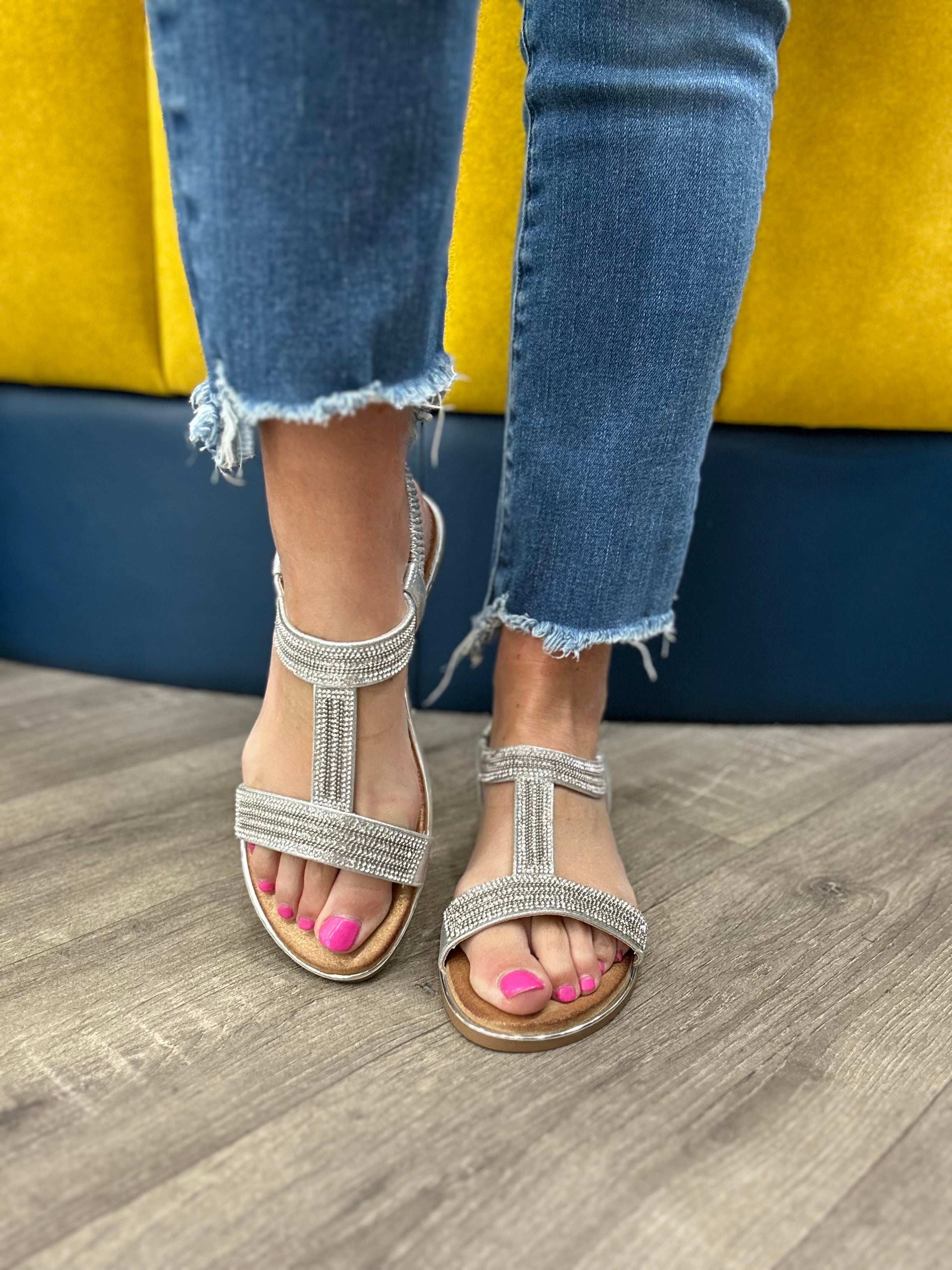 Lunar Esta Sandal