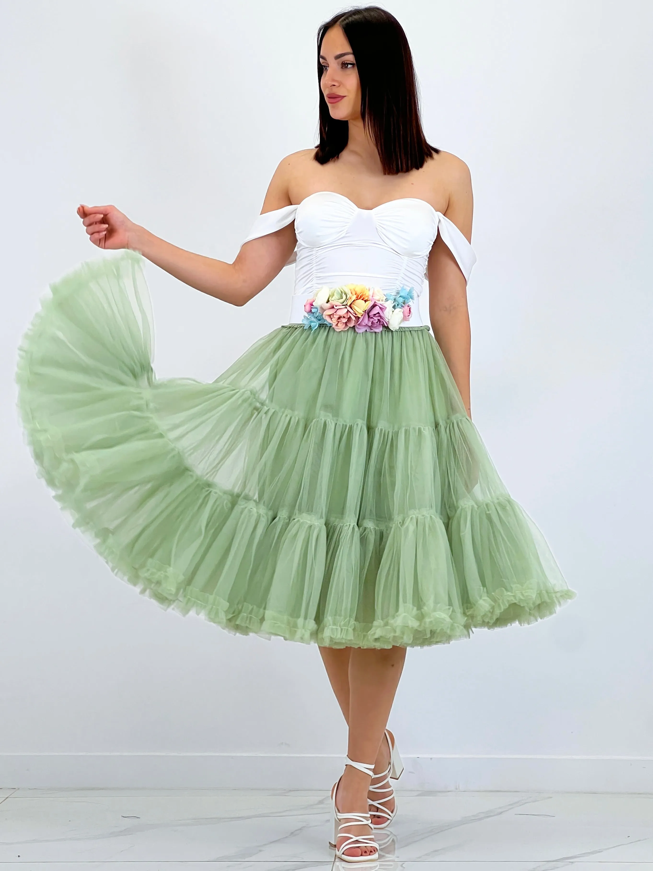 Midi tulle skirt with ruffles