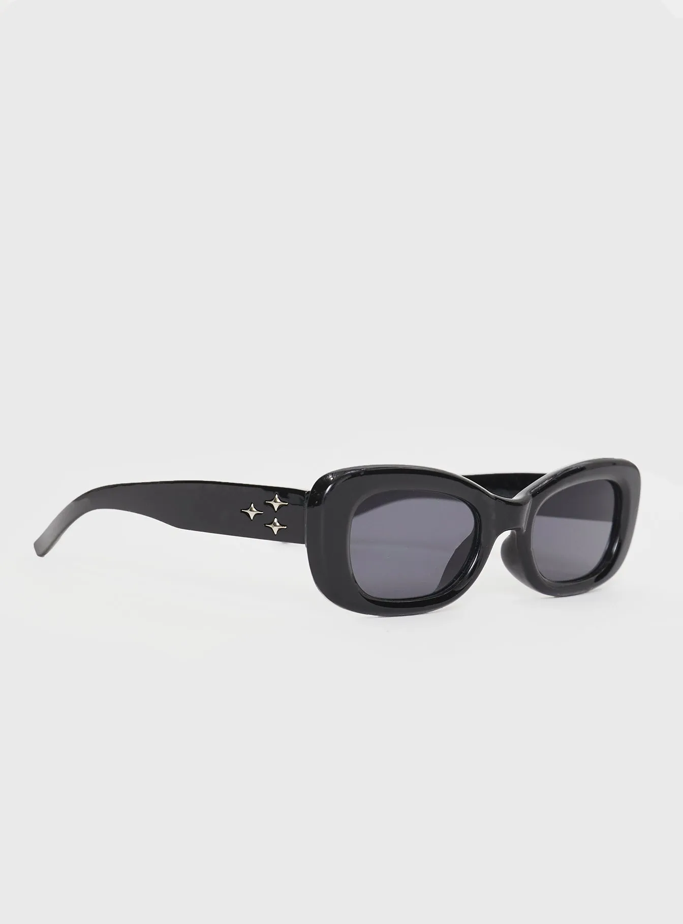 Nechama Sunglasses Black