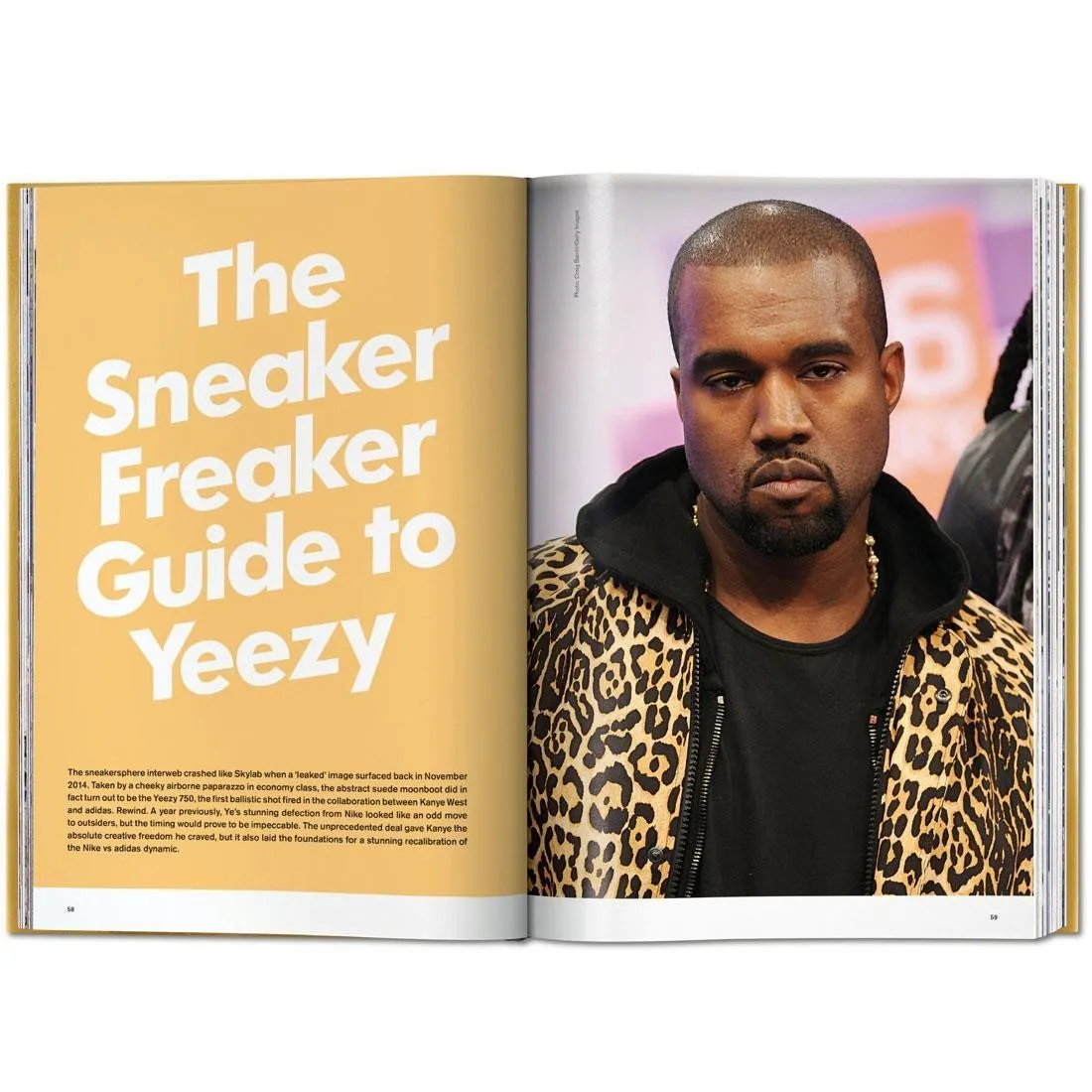 Sneaker Freaker The Ultimate Sneaker Book (gold / hardcover)