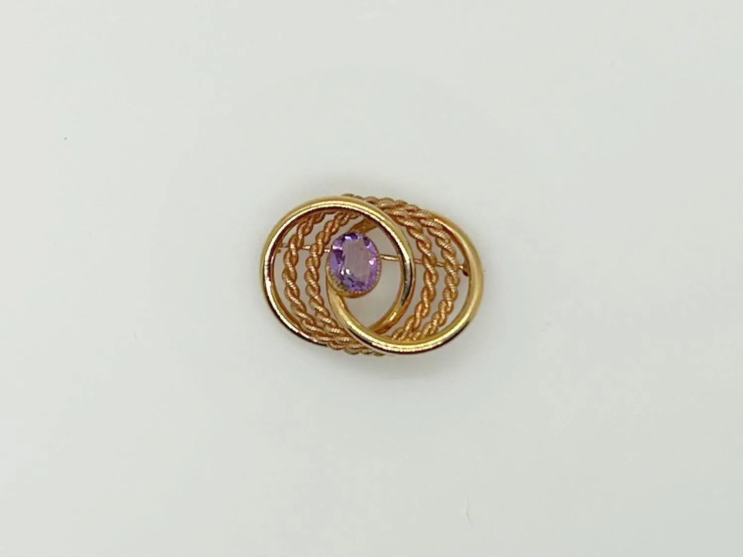 Vintage Van Dell Brooch With Purple Stone, 1/20th 12K.